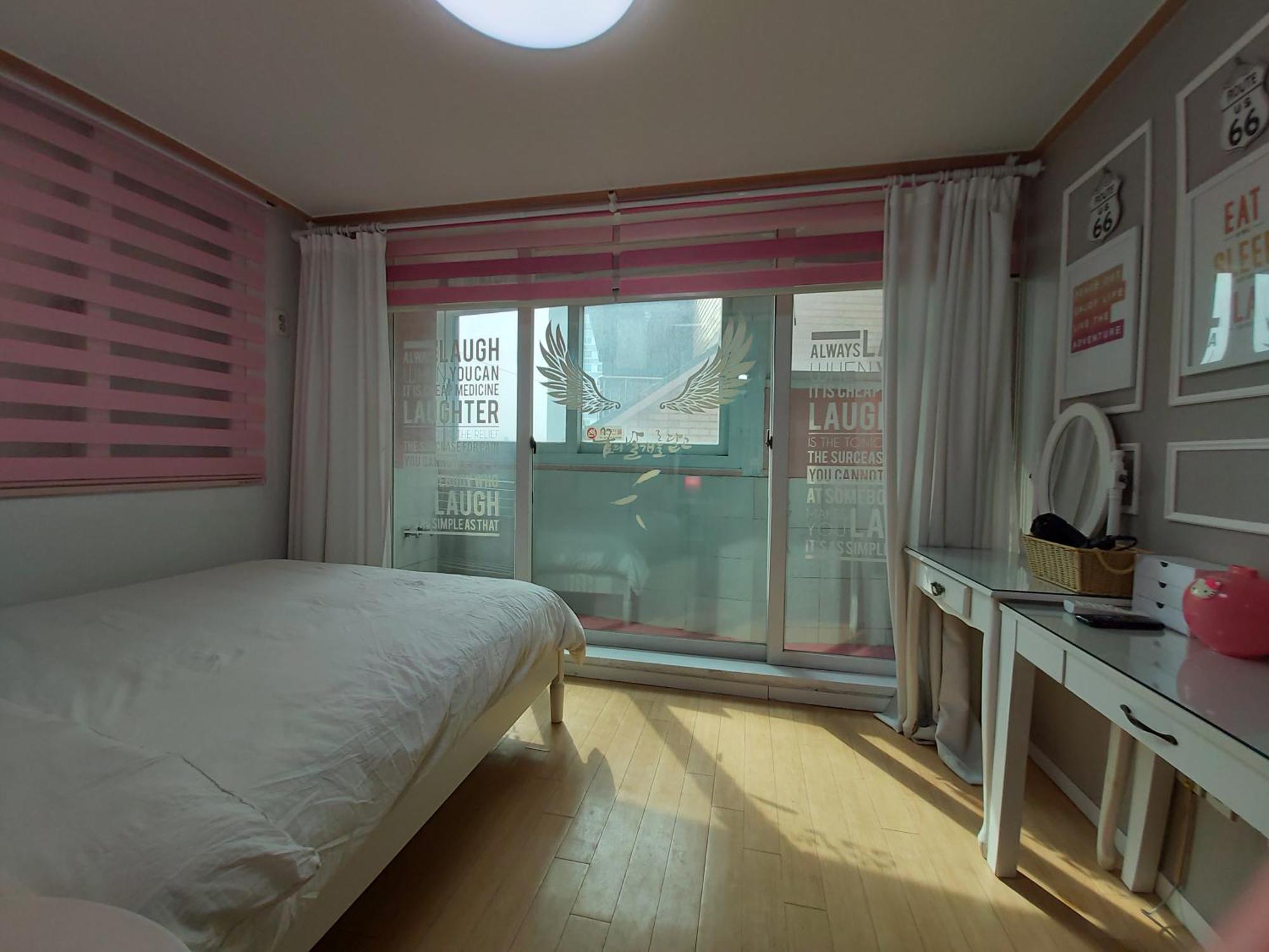 Han River Residence & Guesthouse Seul Esterno foto